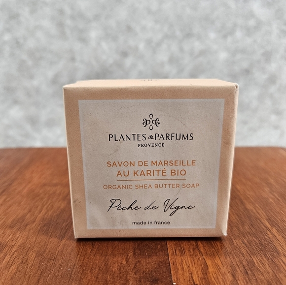 Plants‎ & Perfumes Provence Bar Soap w/Shea Butter Fresh Peach 100g/3.5oz France - Picture 1 of 5